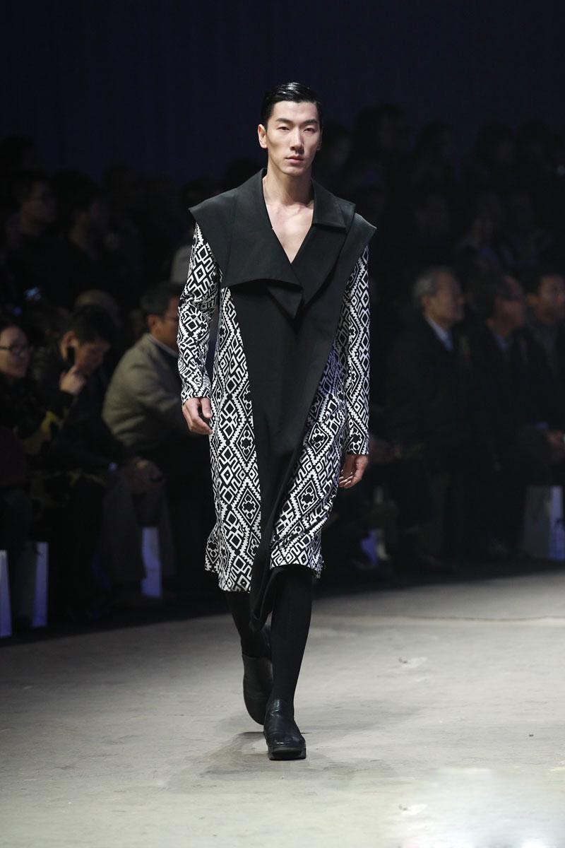 张亮出席计文波2014春夏高级成衣系列新品发布会