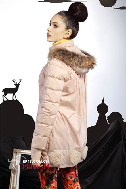 热烈庆祝深圳图案品牌女装湖南新化友阿店开业大吉