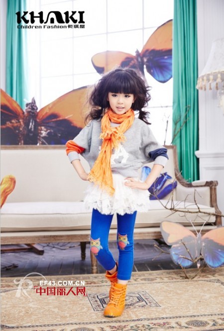 秋季休闲搭配 衣橱里必备的时尚款式