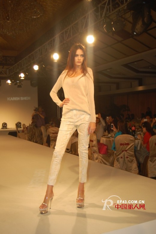 KAREN SHEN 凯伦诗2014春夏时装秀第二场邀您共聚美丽成都