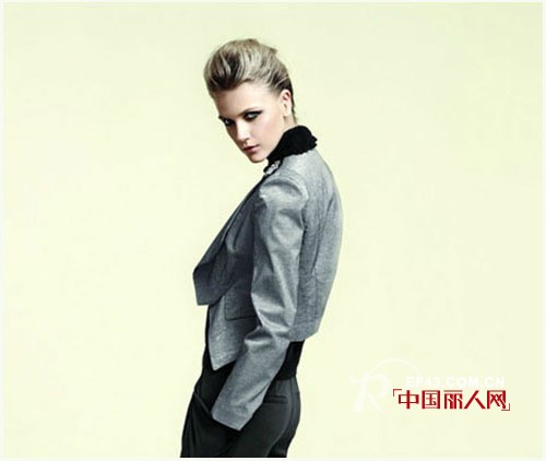 时尚起义 色彩搭配引领独特风骚