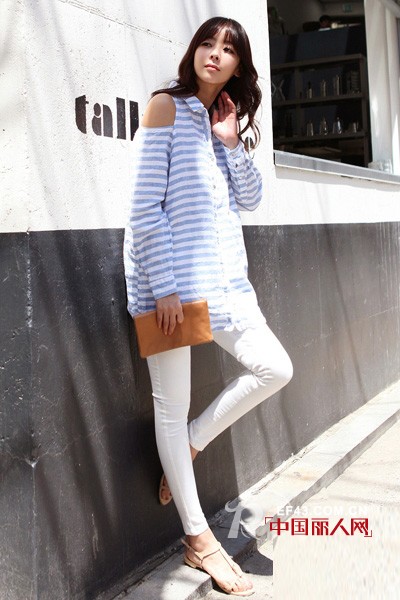 韩范儿穿搭 秋季打底裤穿出慵懒感