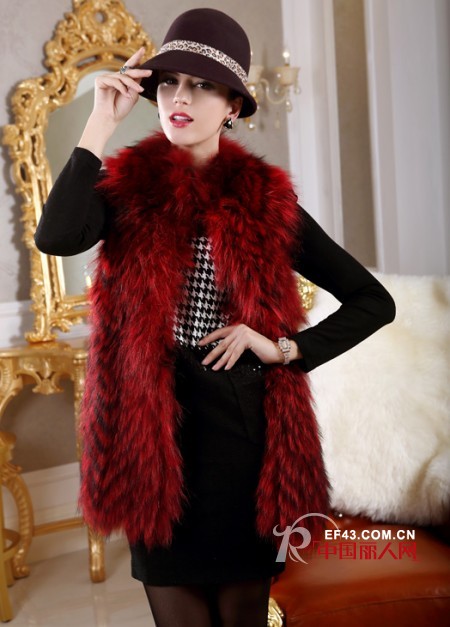 皮草外套新款 皮草搭配高端时尚