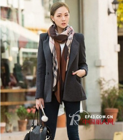 时尚长围巾的不同围法 让你每天不重样