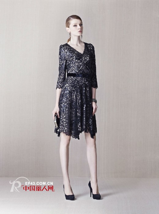 ELLASSAY奢华复古风潮来袭  凸显女人独特韵味