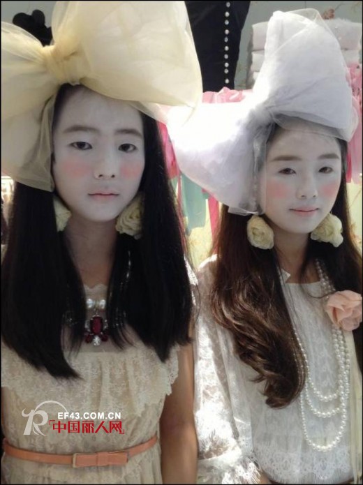 淑女屋女装[上海南京路世贸]闻香识淑女情景秀即将上演