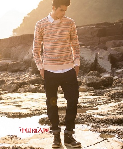 显瘦男款针织衫 在你心里不走样