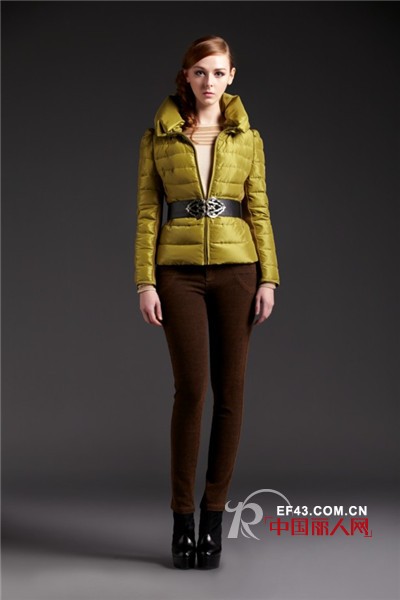 肩宽的女人适合穿什么衣服  JZ玖姿完美修身术