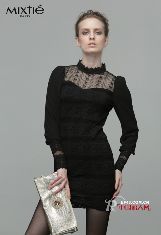 材质搭配的对比原则  不同材质纹理打造全身亮点