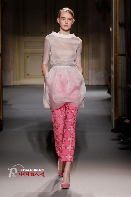 乔治斯·荷拜卡(GeorgesHobeika)2013春夏女装