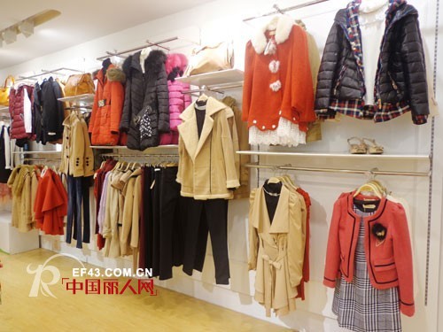 祝贺淑女时代新市三店新装修隆重开业