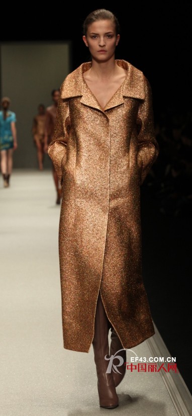 SHIATZY CHEN夏姿•陈 廓形外套的诱惑