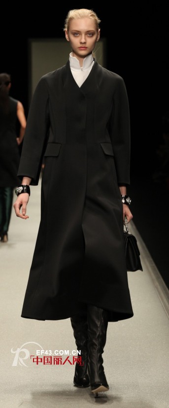 SHIATZY CHEN夏姿•陈 廓形外套的诱惑