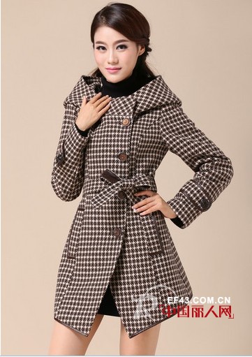 秋冬季呢子大衣来袭 不同颜色不同款式