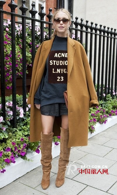 极简风格廓型大衣  塑造大气场的最佳途径