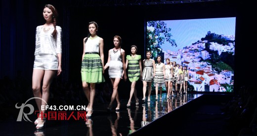 iK时尚女装2014夏季新品发布会完美落幕