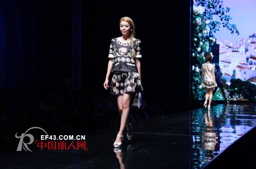 iK时尚女装2014夏季新品发布会完美落幕