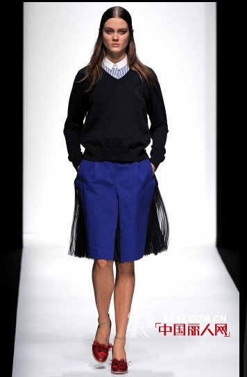 Sacai品牌  2013春夏成衣展