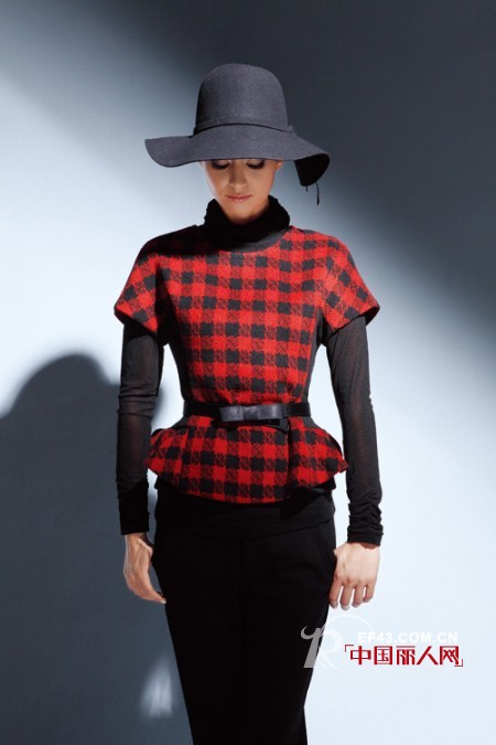 短款小外套搭配 最新皮草款式