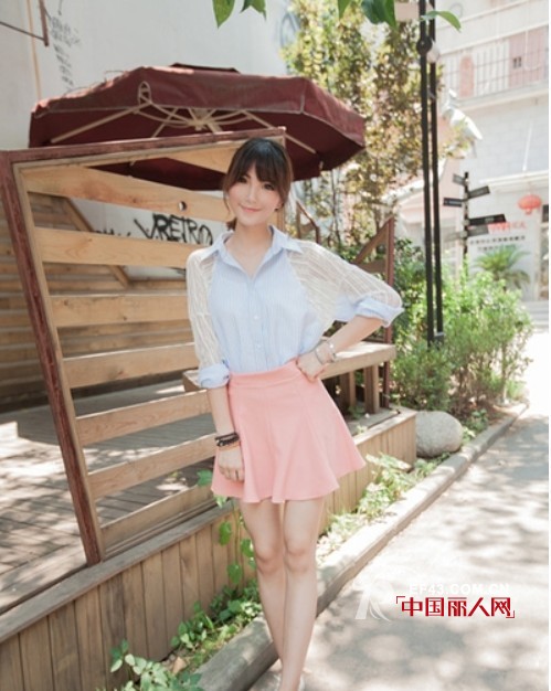 百搭雪纺衬衣 搭搭更出色