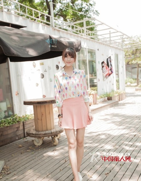 百搭雪纺衬衣 搭搭更出色