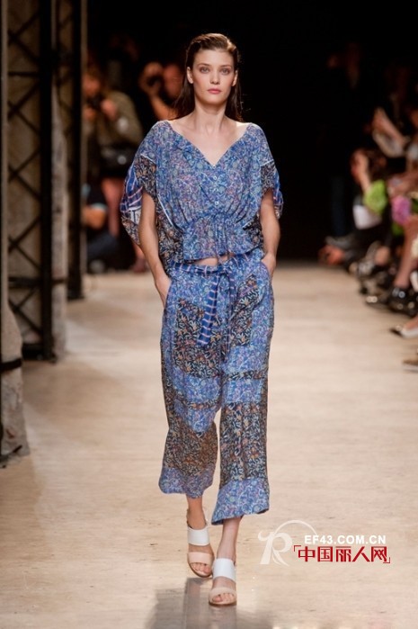 Paul & Joe 2014春夏女装   轻松别致的法式休闲态度!