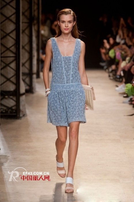 Paul & Joe 2014春夏女装   轻松别致的法式休闲态度!