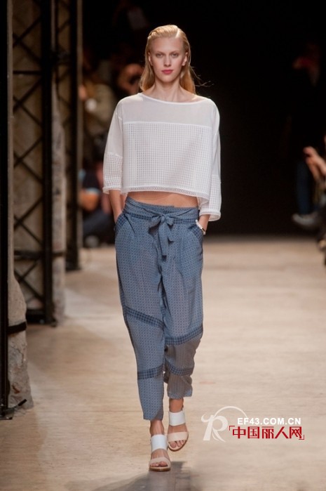 Paul & Joe 2014春夏女装   轻松别致的法式休闲态度!