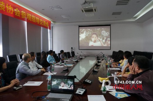 铅笔俱乐部 - PENCIL CLUB