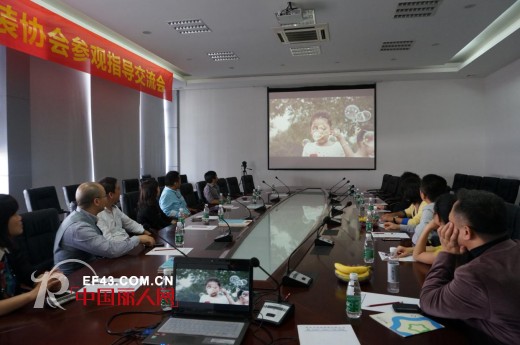 铅笔俱乐部 - PENCIL CLUB