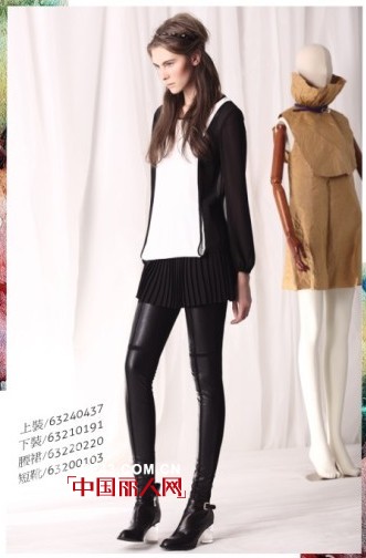 简约廓型换上温暖色调  秋冬衣橱增添全新活力