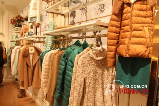 风笛女装第四代店铺新形象闪耀登场