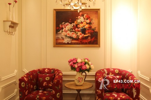 风笛女装第四代店铺新形象闪耀登场