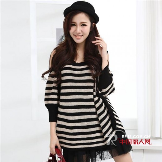 露肩针织衫 复古元素加新潮