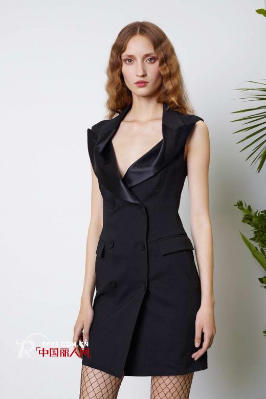 高缇耶 (Jean Paul Gaultier)    2014早春女装嫩绿系列