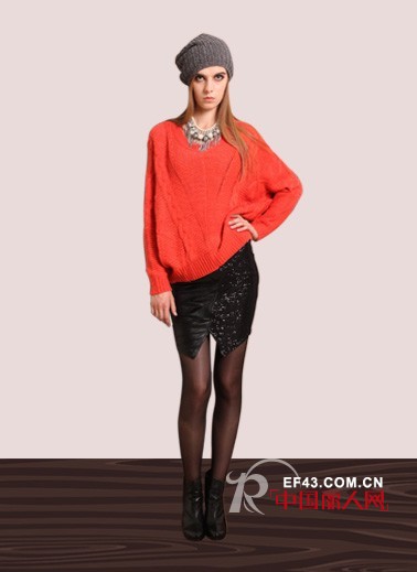 宽松针织衫该怎么搭配 这个季节该准备什么服装