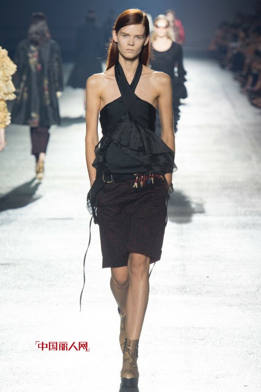 德赖斯·范诺顿 (Dries Van Noten)    2014春夏女装混合时尚