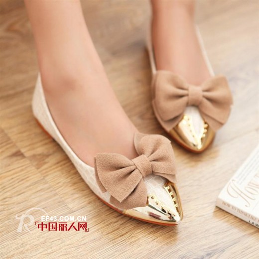 平底娃娃鞋  甜心女孩Style必败之选