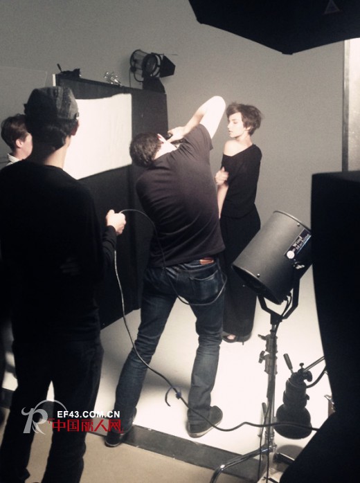 NAERSILING 2014春夏广告大片花絮抢“鲜”看