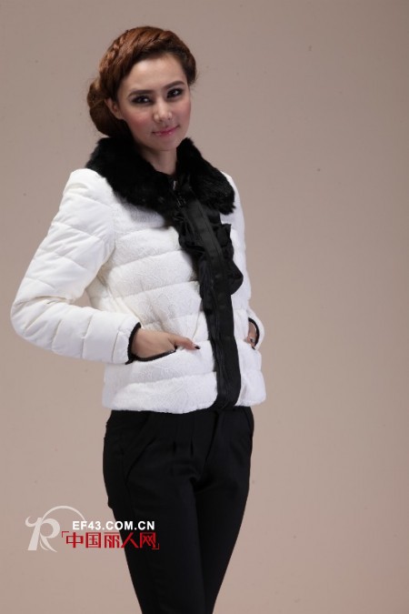 冬日羽绒服搭配推荐  演绎各种不同风格