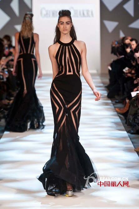 乔治斯·查卡拉(GeorgesChakra)2013春夏女装黑色朦胧的魅力!