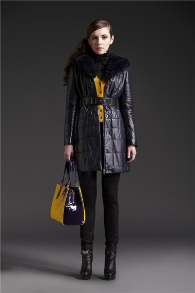 玖姿女装专柜正品新款上市 展现东方优雅