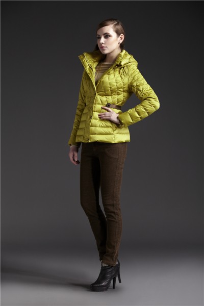 玖姿女装专柜正品新款上市 展现东方优雅