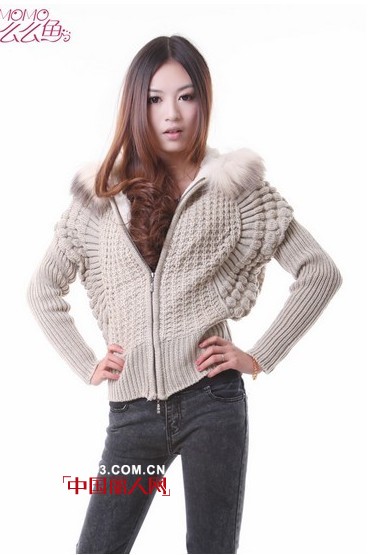 毛衣保暖过冬 加绒才是最保暖单品