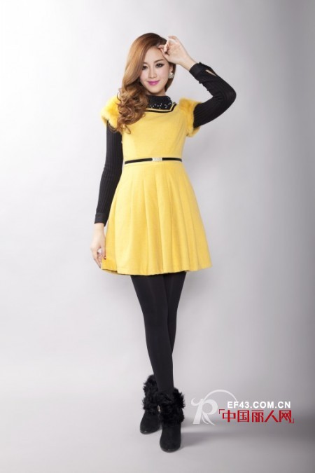 冬季裙装搭配技巧 俏丽时尚过寒冬