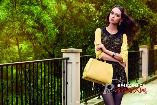 秋冬嫩黄色搭配  告别萧条枯燥迎来时尚活力