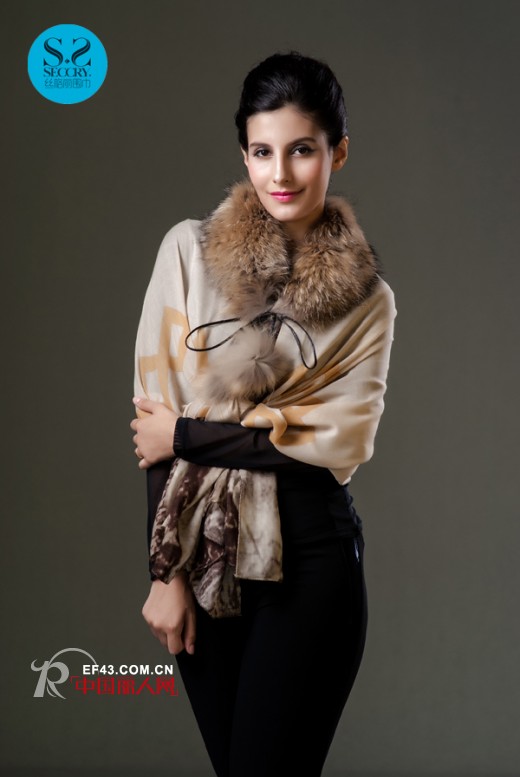 温暖“爱能量”  丝格丽丝巾用全世界的爱围绕你