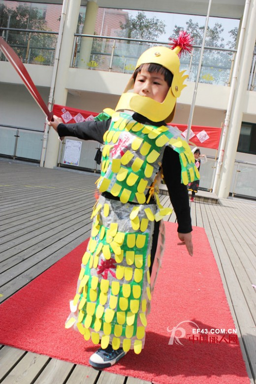 环保服装秀之旧物改造篇