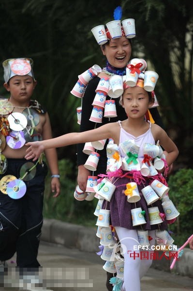 环保服装秀之一次性纸杯篇