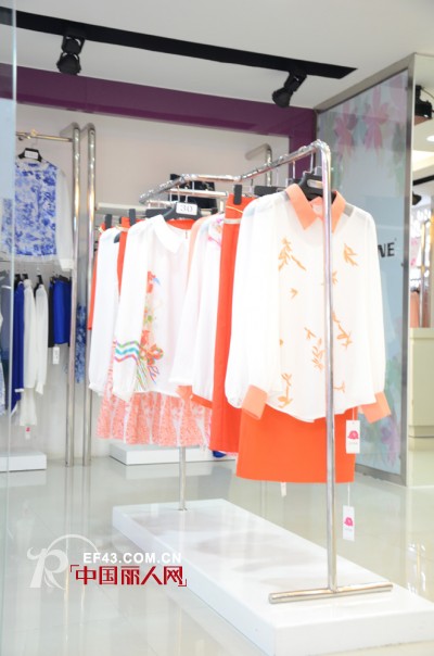 引人注目的服装店陈列五原则